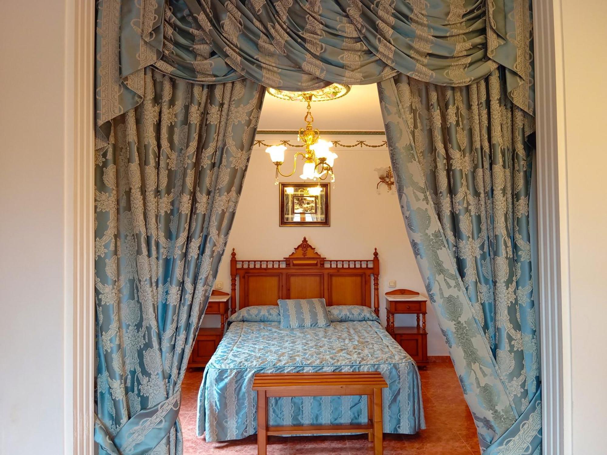 Hotel La Rueda 3000 Mora de Rubielos Zewnętrze zdjęcie