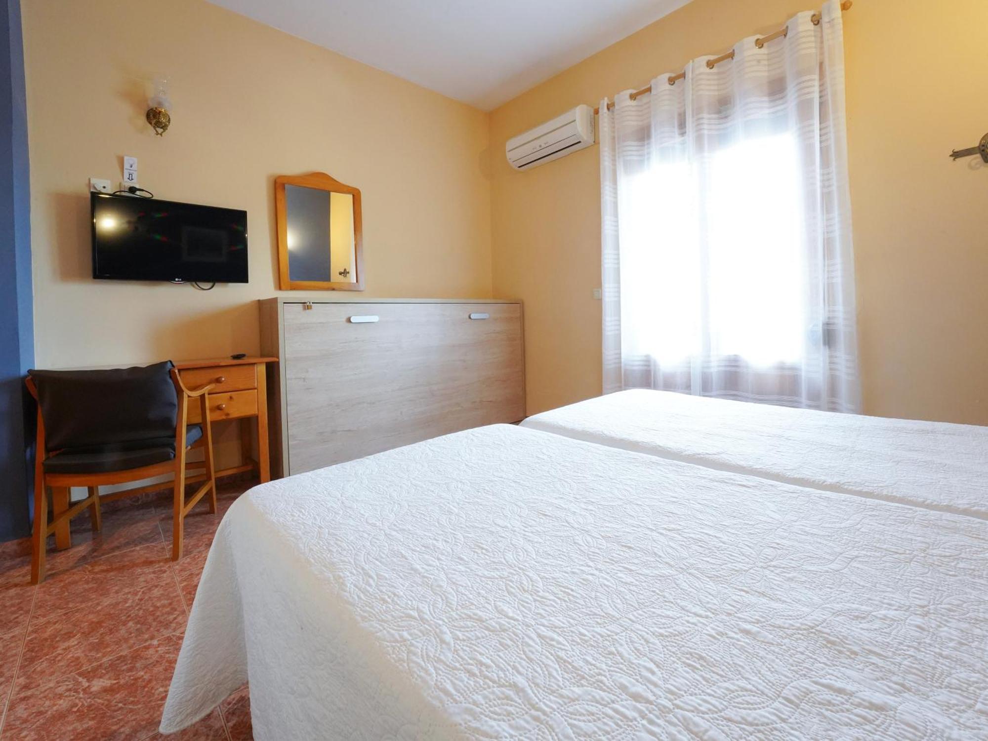 Hotel La Rueda 3000 Mora de Rubielos Zewnętrze zdjęcie