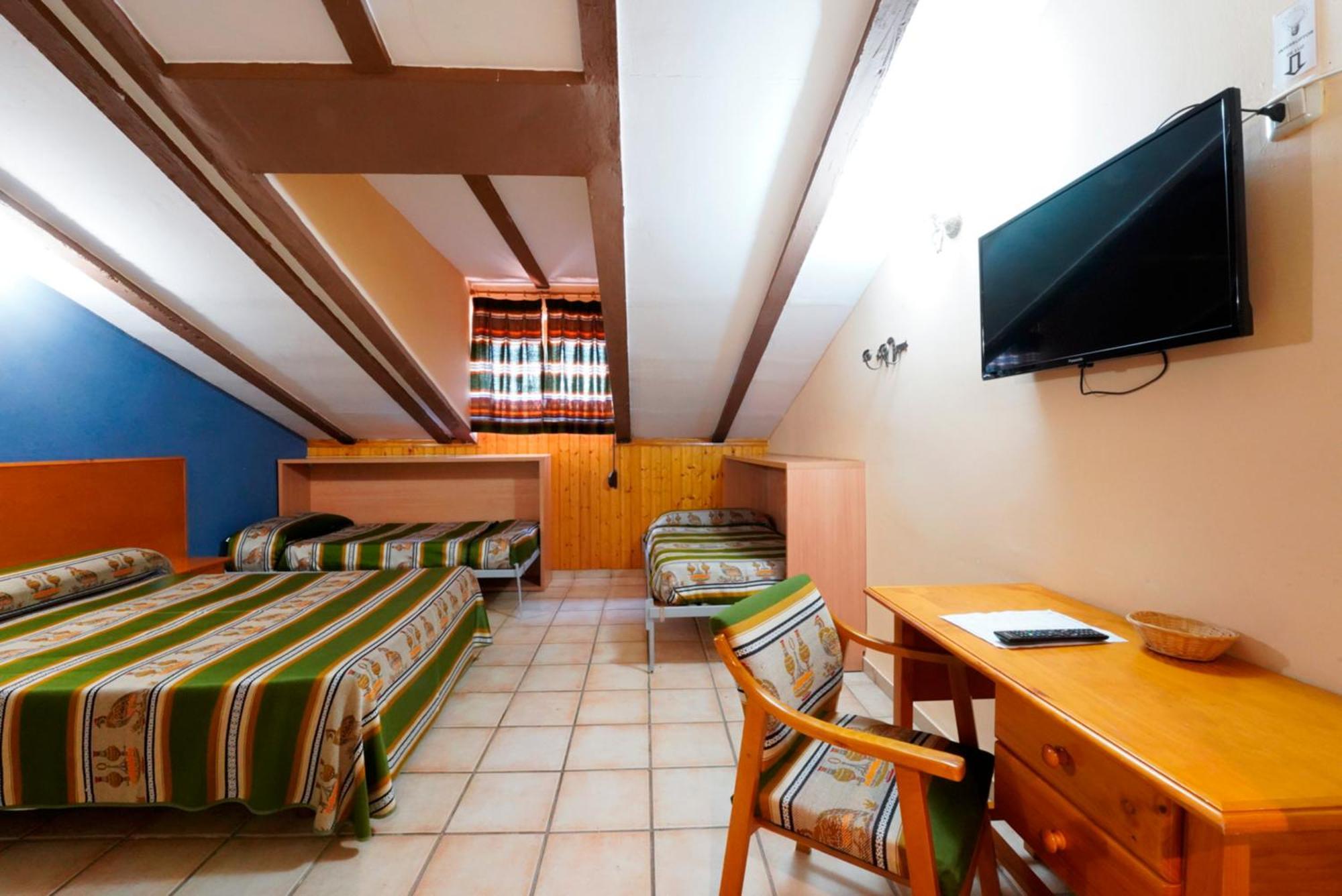 Hotel La Rueda 3000 Mora de Rubielos Zewnętrze zdjęcie